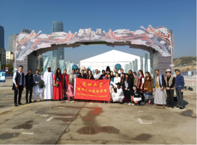 沉浸敦煌古樂 感知中華文化——國際文化交流學(xué)院組織來華留學(xué)生觀看《樂動敦煌》